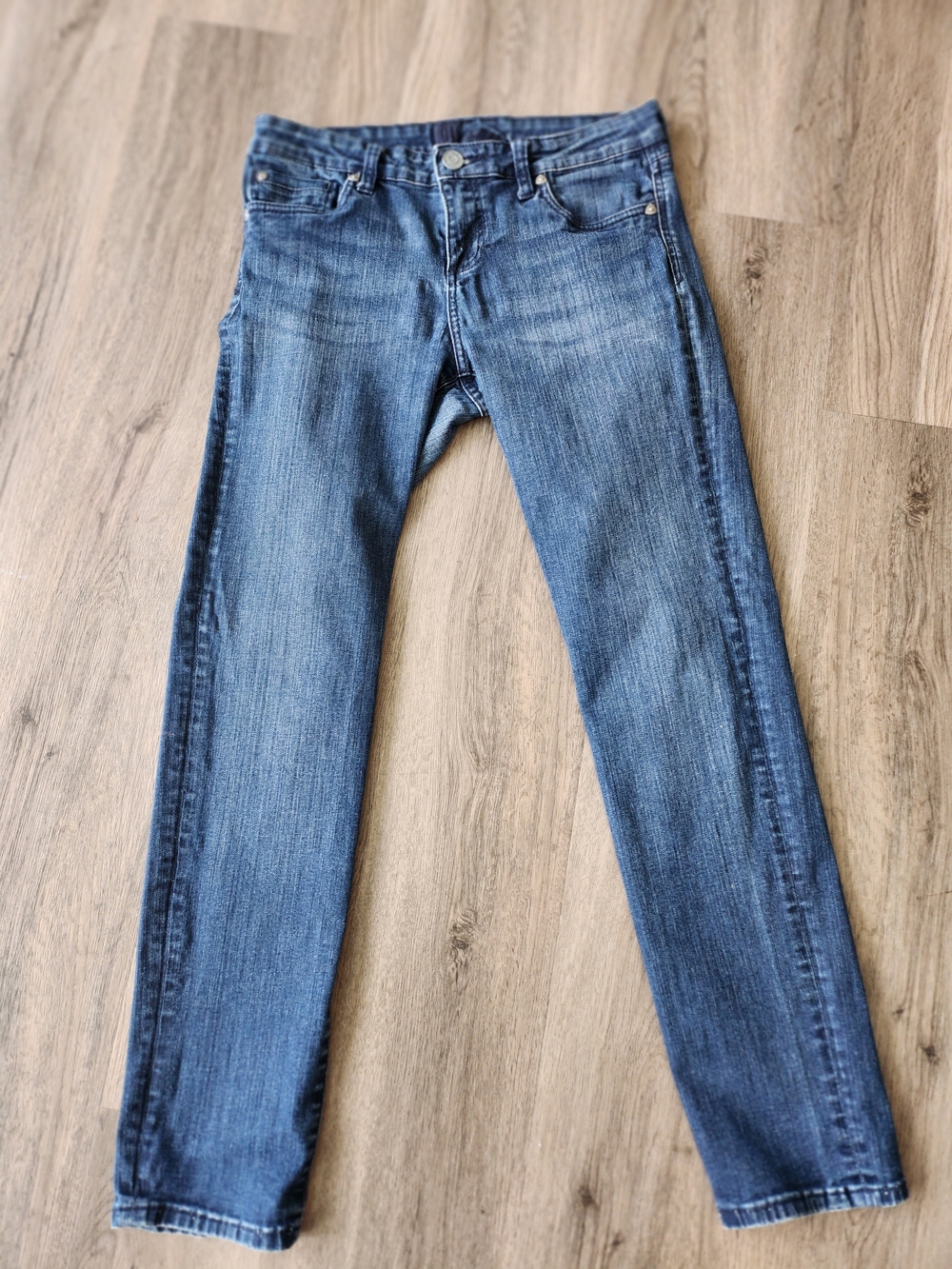 KUT From The Kloth Straight Leg Women's Jeans in Blue Wash